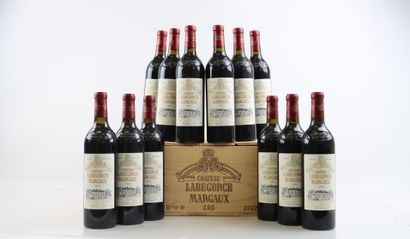 12 bouteilles de MARGAUX 2002 du Château...