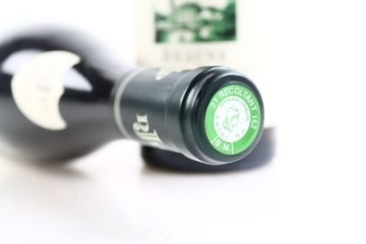 2 bouteilles de BEAUNE Blanc 1er Cru Champs-Pimont...
