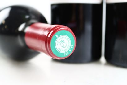 3 bouteilles de PAUILLAC de 2015 du Château...