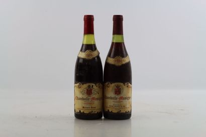 Réunion de 2 bouteilles du Domaine Bernard...