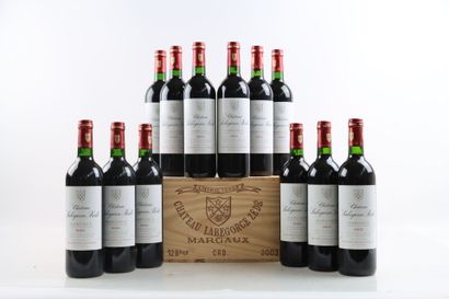 12 bouteilles de MARGAUX 2003 du Château...
