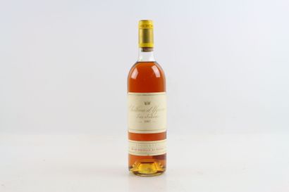 1 bouteille de SAUTERNES 1987 du Château...