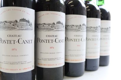 Caisse bois 12 bouteilles de PAUILLAC 1974...
