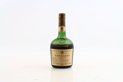 1 bouteille de COGNAC Napoléon par COURVOISIER,...