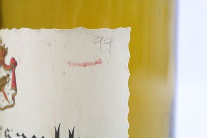 Réunion de 2 bouteilles de MEURSAULT du Domaine...
