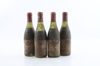4 demi-bouteilles de VOUGEOT, millésimes...