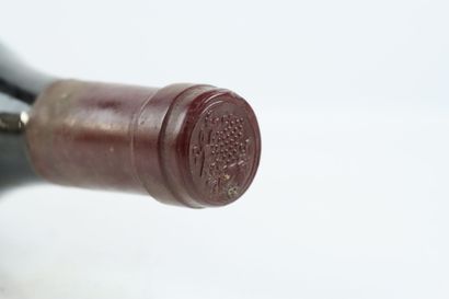 1 bouteille de NUITS-SAINT-GEORGES 1er Cru...