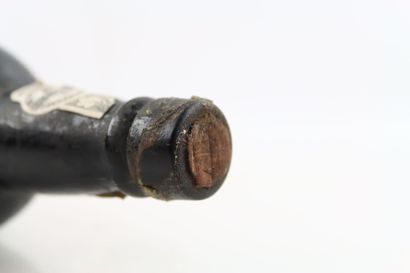 1 bouteille de PORTO Vintage 1970 par TAYLOR'S,...