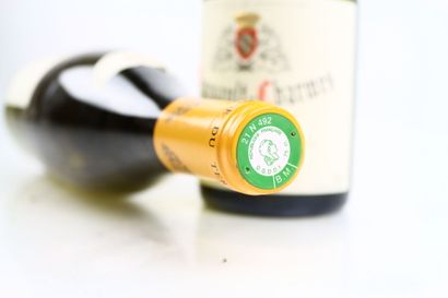 2 bouteilles de MEURSAULT-CHARMES 1er Cru...