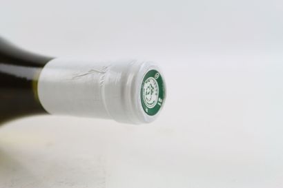 1 bouteille de MEURSAULT 2004 du Domaine...