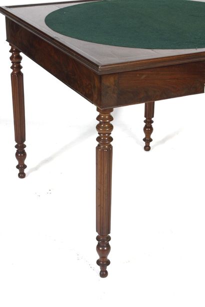 Mahogany and mahogany veneer game table,...