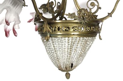 Petit lustre corbeille en bronze doré à trois...