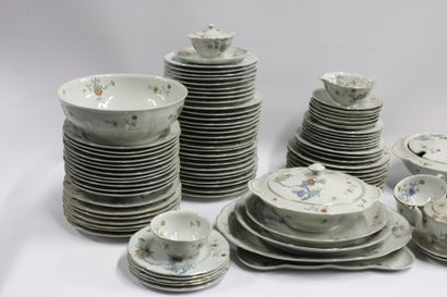 Theodore HAVILAND
Modèle Kakiemon
Partie...