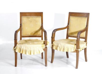 Pair of straight-back armchairs in natural...