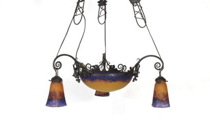MULLER Frères, Lunéville
Lustre en fer forgé...