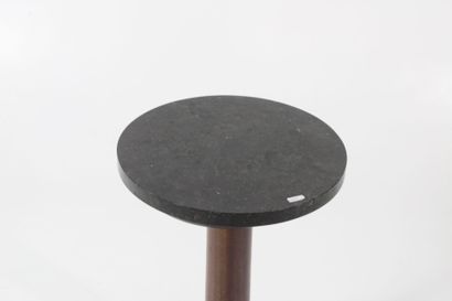 Mahogany and mahogany veneer pedestal table,...