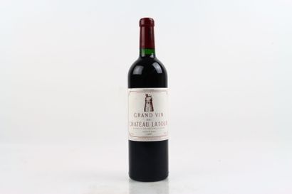 1 bottle of PAUILLAC 1997 from Château LATOUR...