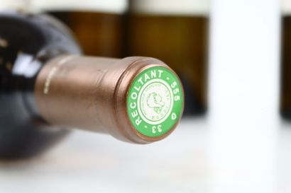 12 bottles of PESSAC-LEOGNAN Blanc 2012 from...