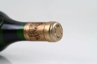 1 bottle of Château HAUT-BRION PESSAC-LEOGNAN...