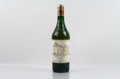 1 bottle of Château HAUT-BRION PESSAC-LEOGNAN...