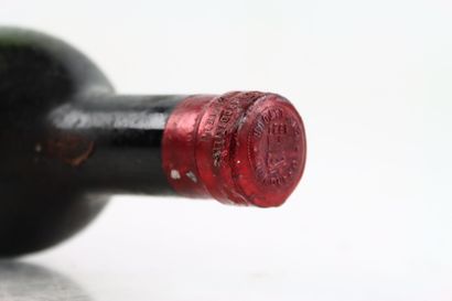 1 bottle of PAUILLAC 1934 from Château LATOUR,...