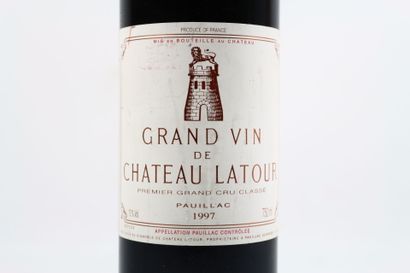 1 bottle of PAUILLAC 1997 from Château LATOUR...