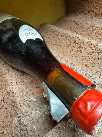 1 bottle CHAMBERTIN CLOS DE BEZE 1970 from...
