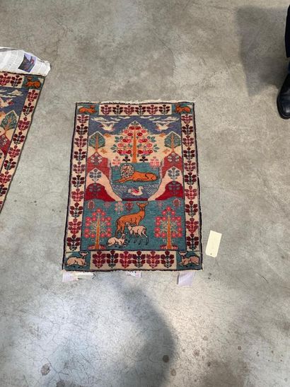 Reunion of two Tabriz originals with animal...