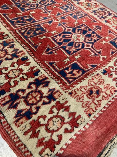 Bergamo carpet
Wool velvet on wool foundation
Decor...
