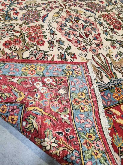 Fine ghoum carpet decorated with earthly...