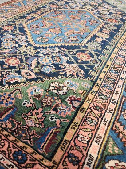 Zindjan carpet
Midnight-blue field with Herati...