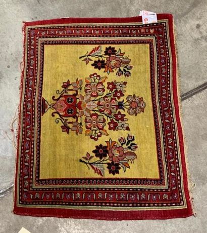 Lilian rug
Original, fine and antique Lilian
Saffron...