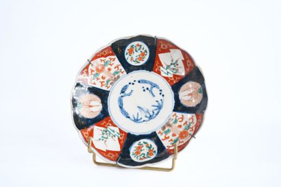 JAPAN
Meeting of nine porcelain plates with...