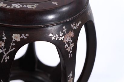 CHINA 
Pair of stools in exotic openwork...
