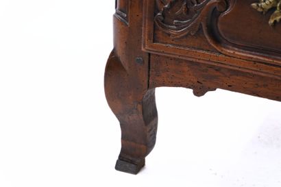 Lyonnaise chest of drawers in molded and...