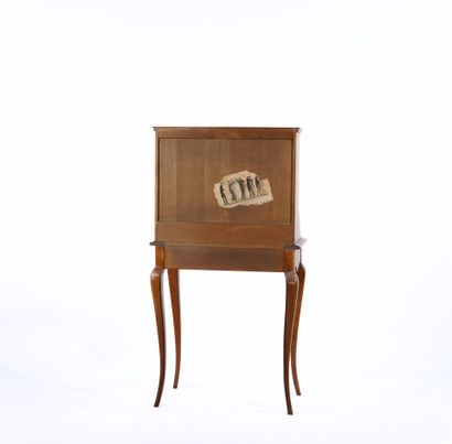 Tiered writing desk in natural wood, opening...