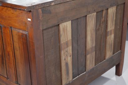 Lyonnaise chest of drawers in molded and...