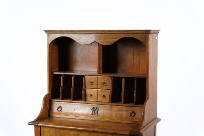 Tiered writing desk in natural wood, opening...