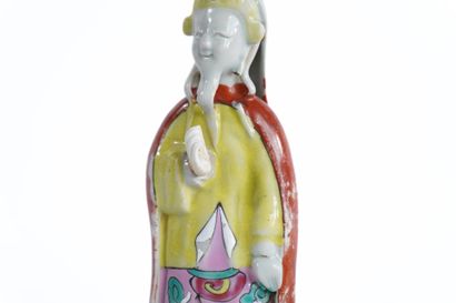 CHINA. 
Pair of polychrome porcelain statuettes....
