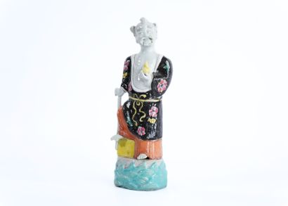 CHINA. 
Pair of polychrome porcelain statuettes....