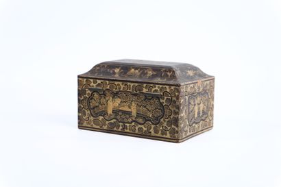 JAPAN
Meiji period
Black-lacquered wooden...