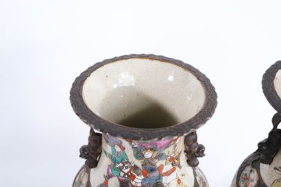 China - Nanjing
Pair of cracked stoneware...