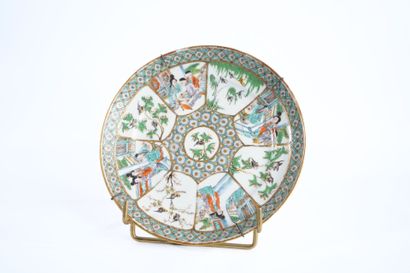 JAPAN
Meeting of nine porcelain plates with...