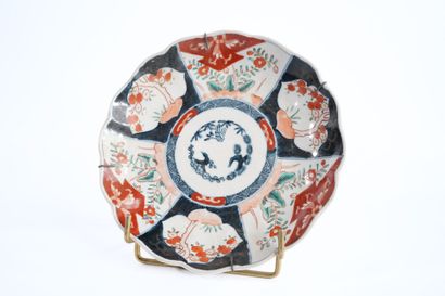 JAPAN
Meeting of nine porcelain plates with...