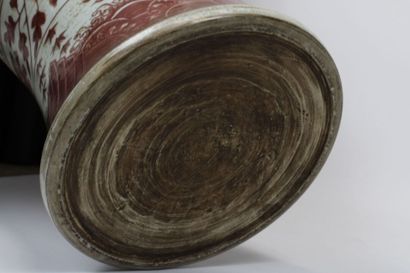 China XXth, 
Large white porcelain meiping...