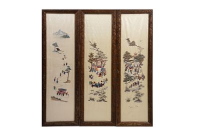 CHINE
Suite de trois panneaux panneau en...