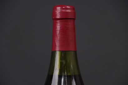 1 bouteille de VOSNE-ROMANEE 1er Cru Cros-Parantoux...