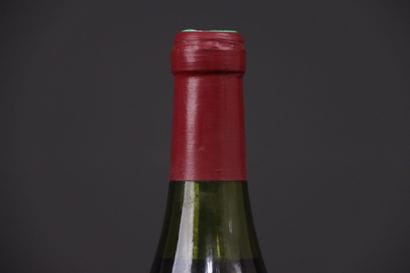 1 bouteille de VOSNE-ROMANEE 1er Cru Les...