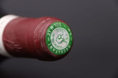 1 bouteille de VOSNE-ROMANEE 1er Cru Cros-Parantoux...