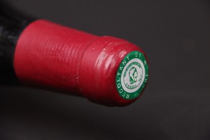 1 bouteille de VOSNE-ROMANEE 1er Cru Cros-Parantoux...